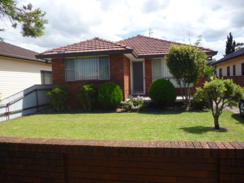 8 Evans Street, Wollongong, NSW 2500