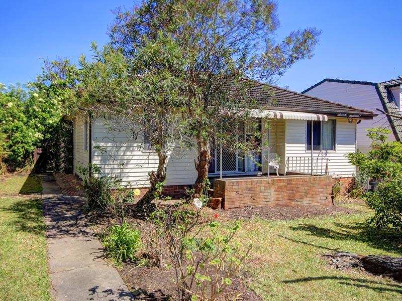 10 Mccabe Street, Warilla, NSW 2528