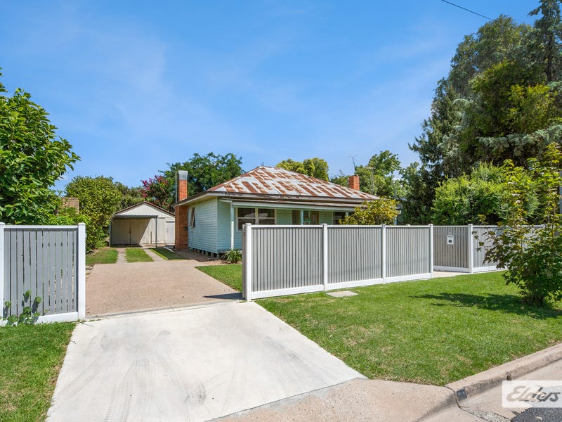 11 Gordon Street, Wodonga, Vic 3690 Property Details