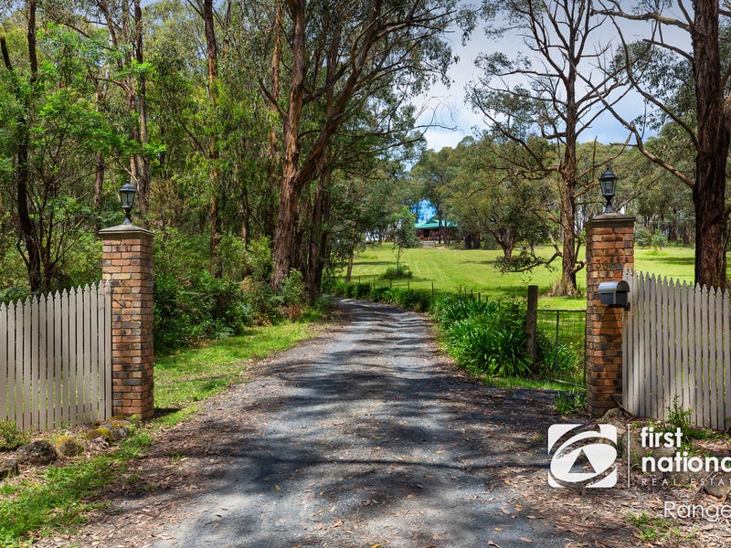 380 Woori Yallock Road, Cockatoo, Vic 3781 House for Sale
