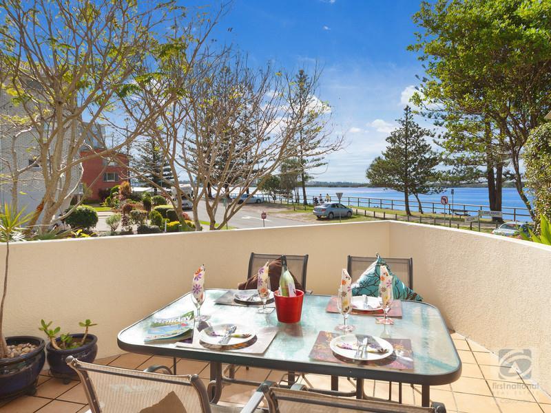 112/89 Esplanade, Golden Beach, QLD 4551
