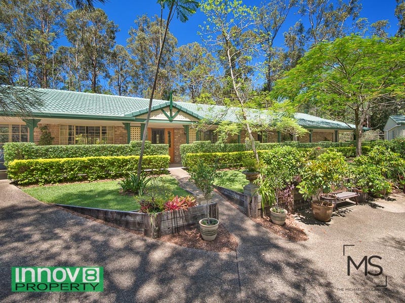 4 Spotted Gum Lane, Cashmere, Qld 4500 Property Details