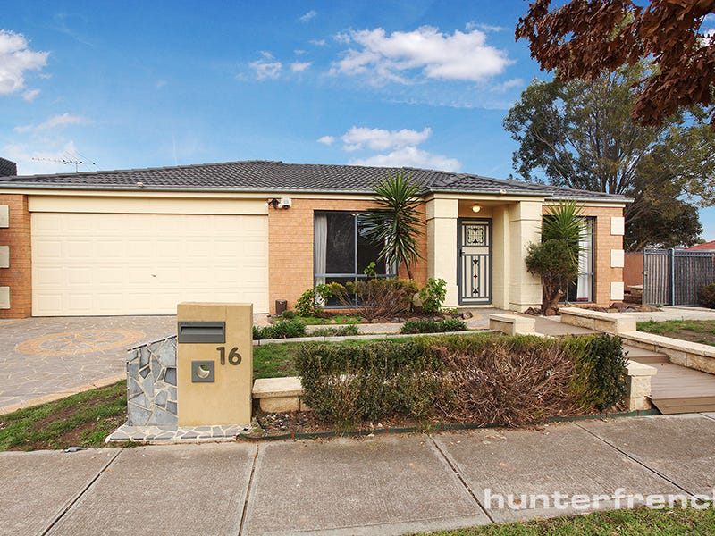 16 Shakespeare Grove, Truganina, Vic 3029 - Property Details