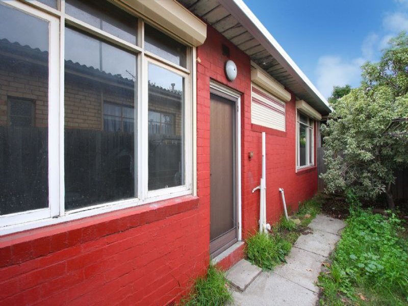 Unit 4/172 Albert Street, Preston, Vic 3072 Property Details