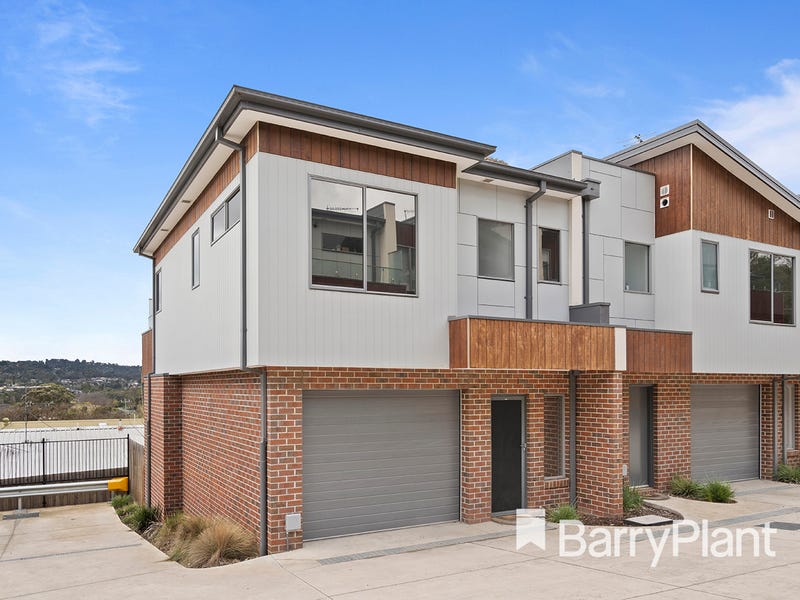 9 Sarges Mews, Lilydale, Vic 3140 - Property Details