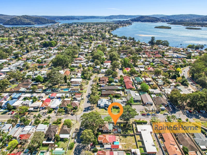 10 Springwood Street, Blackwall, NSW 2256