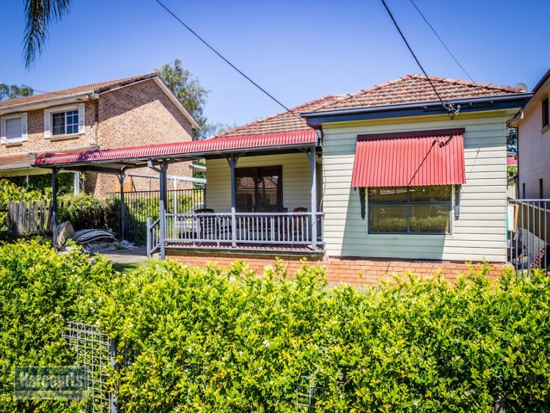 22 Edna Avenue, Merrylands, NSW 2160 Property Details