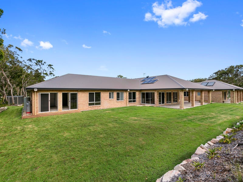 278 Lake Cooroibah Road, Cooroibah, Qld 4565