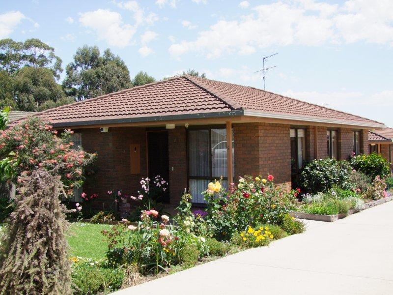 9/2 Conway Street, Leongatha, Vic 3953 Property Details