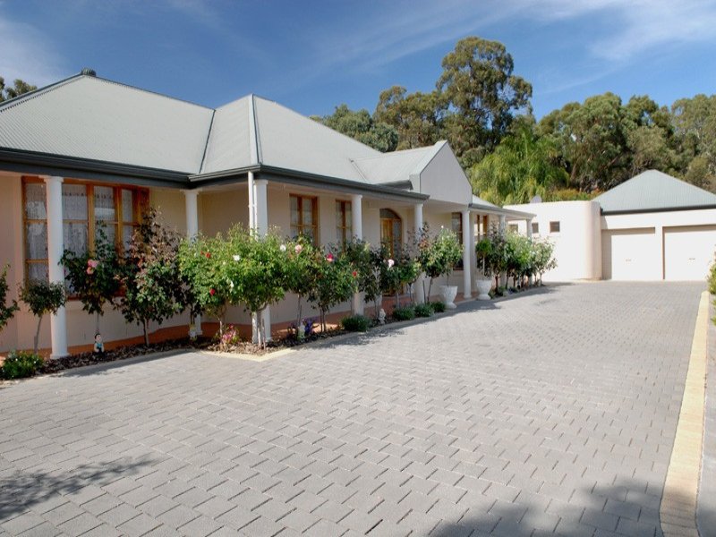 22 Ringmer Drive, Burnside, SA 5066 Property Details