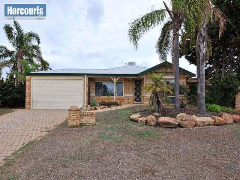11 Walpole Place, Clarkson, WA 6030