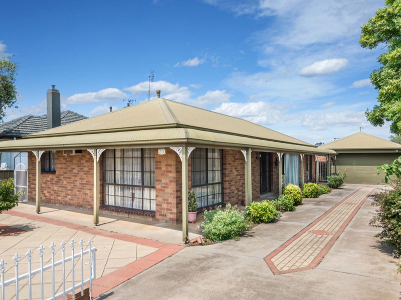 560 Napier Street, White Hills, Vic 3550 House for Sale realestate