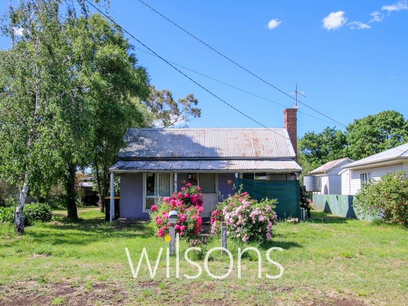 70 Townsend Street, Mortlake, Vic 3272 Property Details