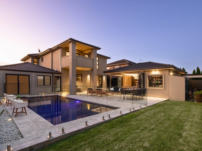 Houses for Sale in Upper North Shore, NSW Pg. 32