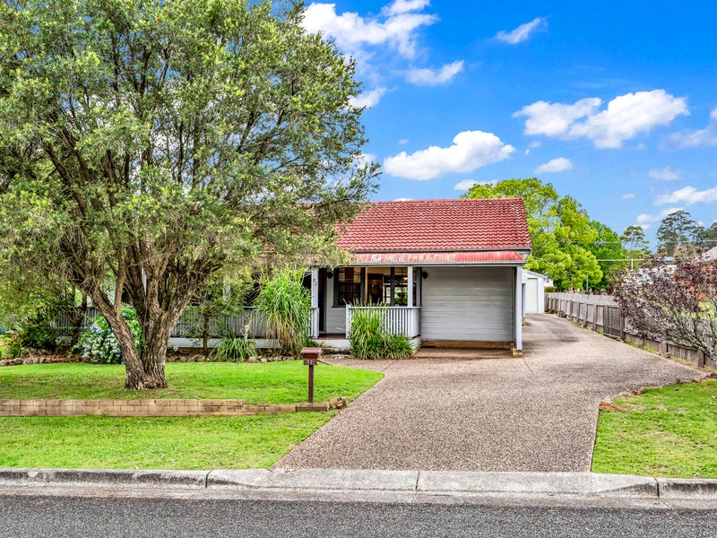 22 Lowrey Street, Stroud, NSW 2425 Property Details
