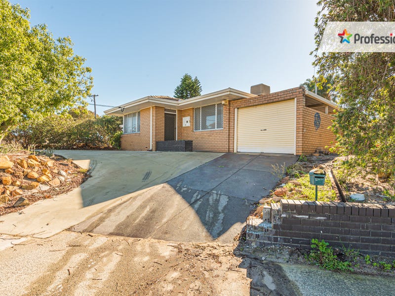 221 Manning Road, Waterford, WA 6152