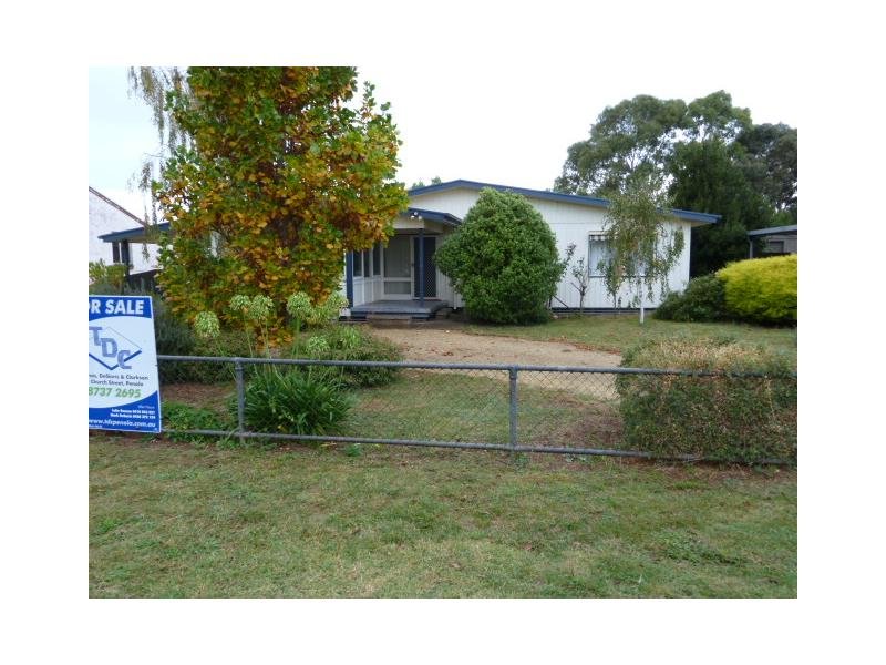 33 Portland Street, Penola, SA 5277 Property Details