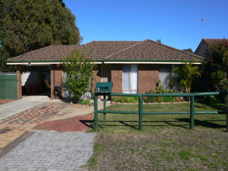 3 South Lake Drive, South Lake, WA 6164