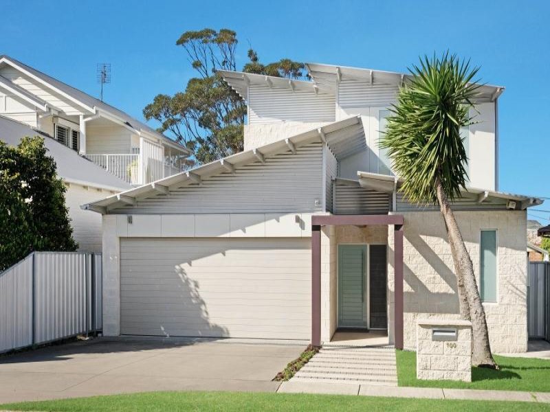 100 Ridge Street, Merewether, NSW 2291