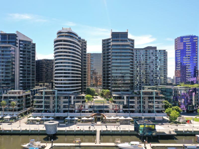207/30 Newquay Promenade, Docklands, Vic 3008 Property Details