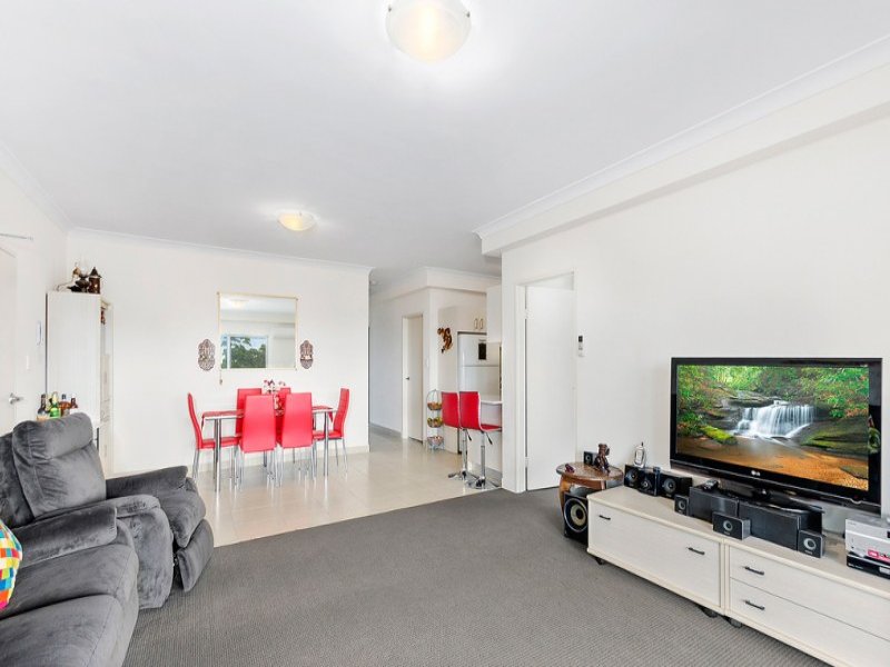 9/225 Princes Highway, Corrimal, NSW 2518 Property Details