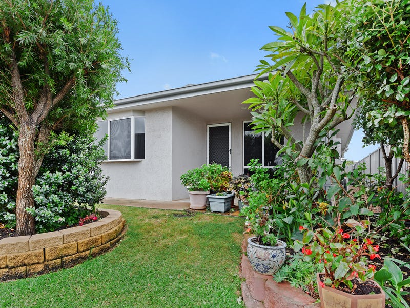 Palm Lake Resort Toowoomba Retirement Living at 97161 Hogg Street