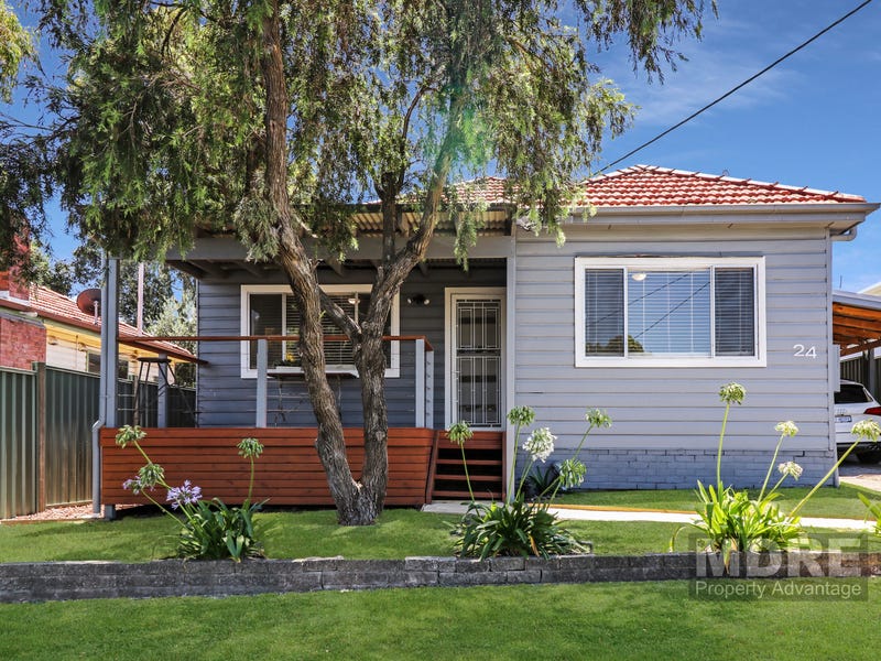 24 Norman Street, Waratah West, NSW 2298