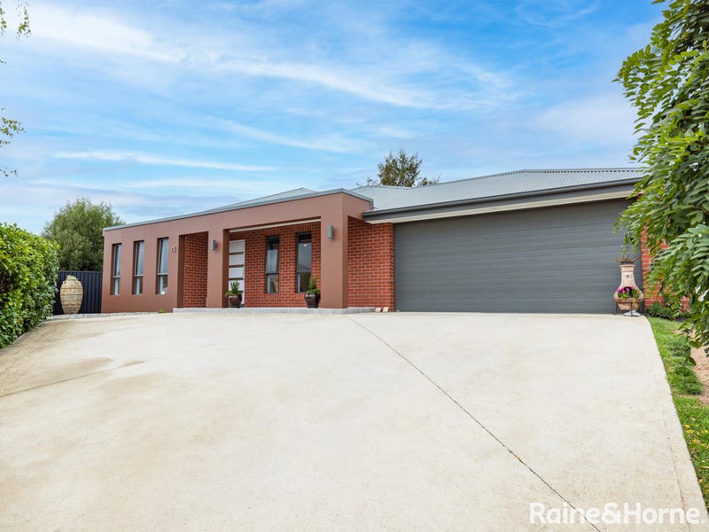 13 O'Reilly Place, Llanarth, NSW 2795 House for Sale