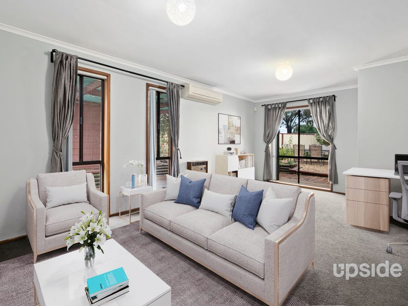 52 Boswell Cres, Florey, ACT 2615