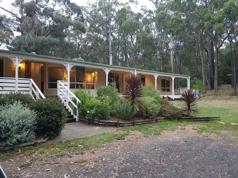 65 Acacia Avenue, Dales Creek, Vic 3341