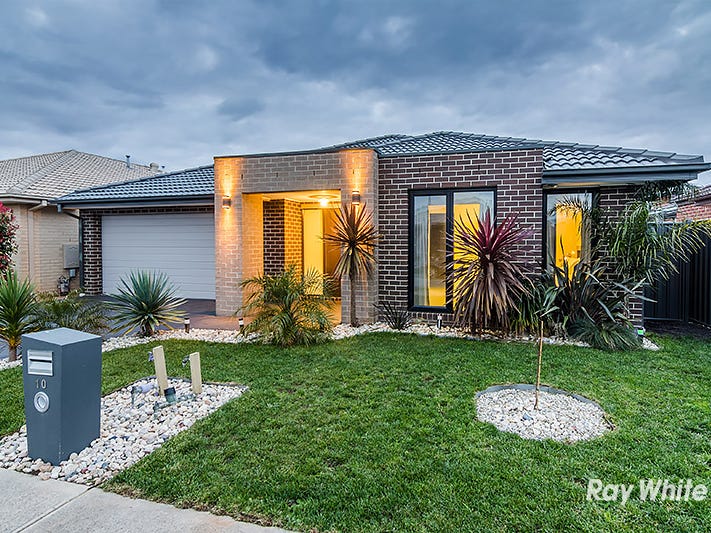 10 Pandora Drive, Cranbourne West, VIC 3977