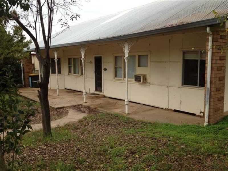 55 Brougham Street, Cowra, NSW 2794
