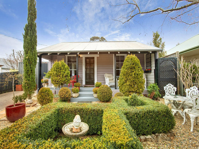 17 Shepherd Street, Bowral, NSW 2576 Property Details