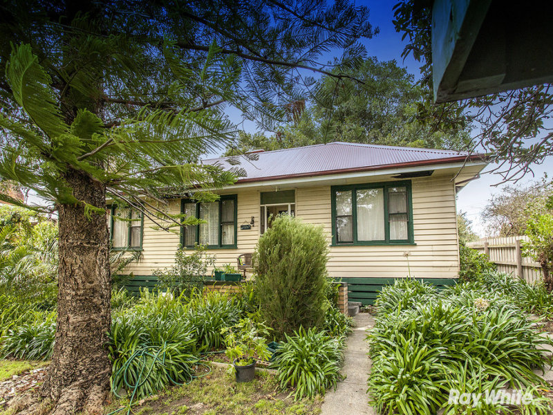 51 Blackwood Park Road, Ferntree Gully, VIC 3156