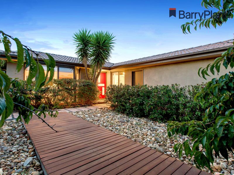 10 Bowman Drive, Mornington, Vic 3931 Property Details