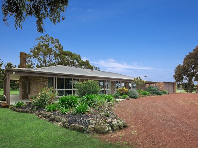 111 Tweddle Road, Gisborne South, VIC 3437