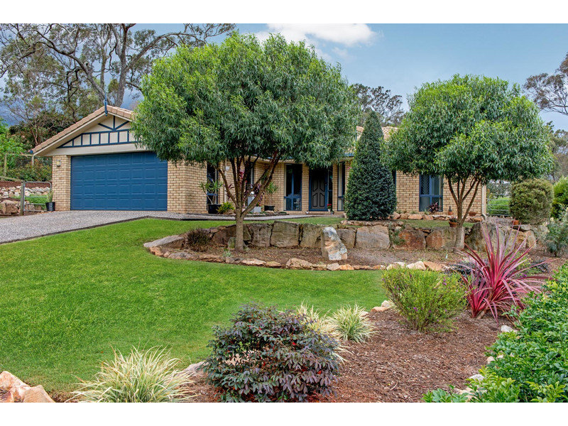 4 Yuelby Close, Gowrie Junction, QLD 4352