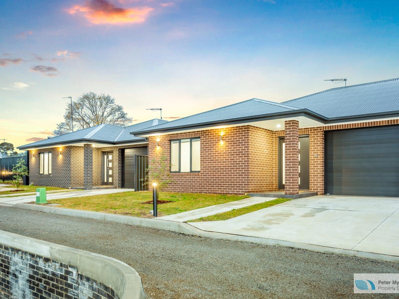 74 Cowper Street, Goulburn, NSW 2580