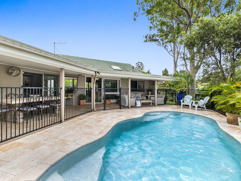 33 Gleneagle Street, Kenmore, Qld 4069 Property Details