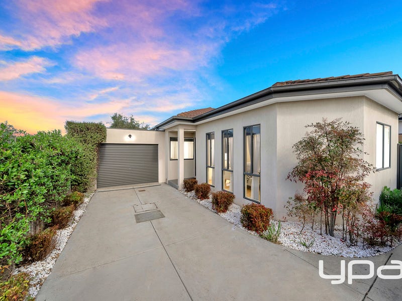 2/137 View Street, Glenroy, Vic 3046 Property Details