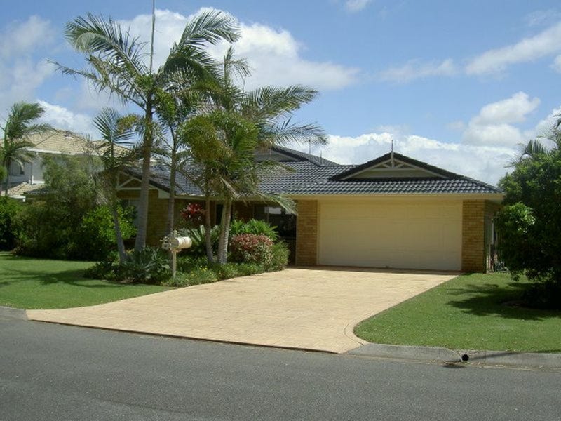 13 Reliance Court, Newport, QLD 4020