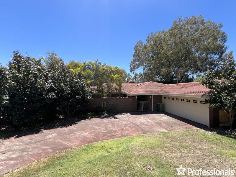 62 Regency Drive, Thornlie, WA 6108