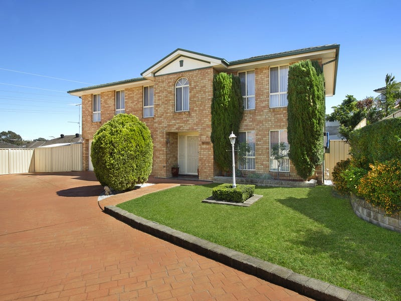 12 St Paul Place, Blair Athol, NSW 2560