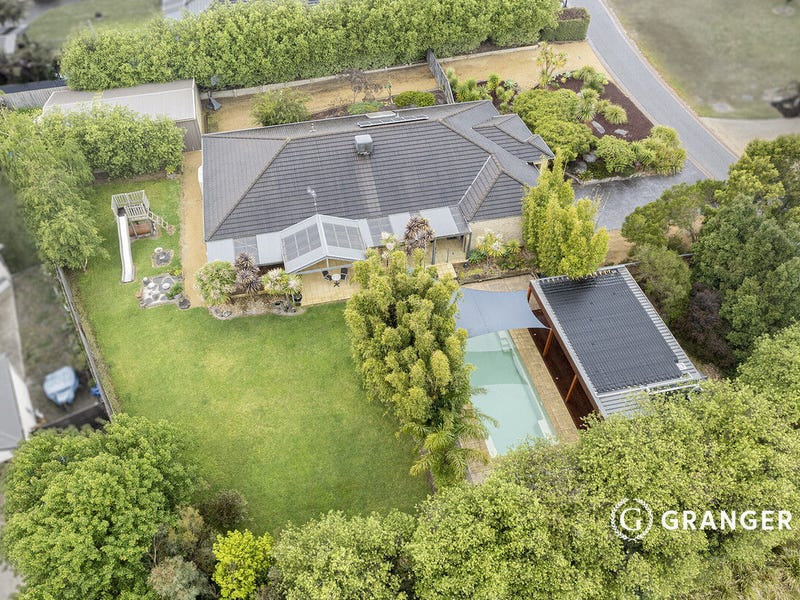 11 Messmate Place, Rosebud, Vic 3939 Property Details