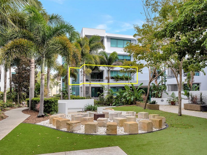 26i/28 Bayview Street, Runaway Bay, Qld 4216 Unit for Sale