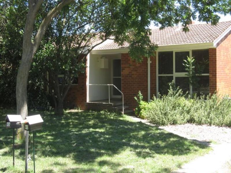 40 Simpson Street, Watson, ACT 2602
