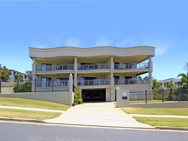Unit 2, 7 Cliff Street, Yeppoon, Qld 4703 Property Details