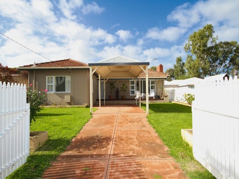 14 Beverley Terrace, South Guildford, WA