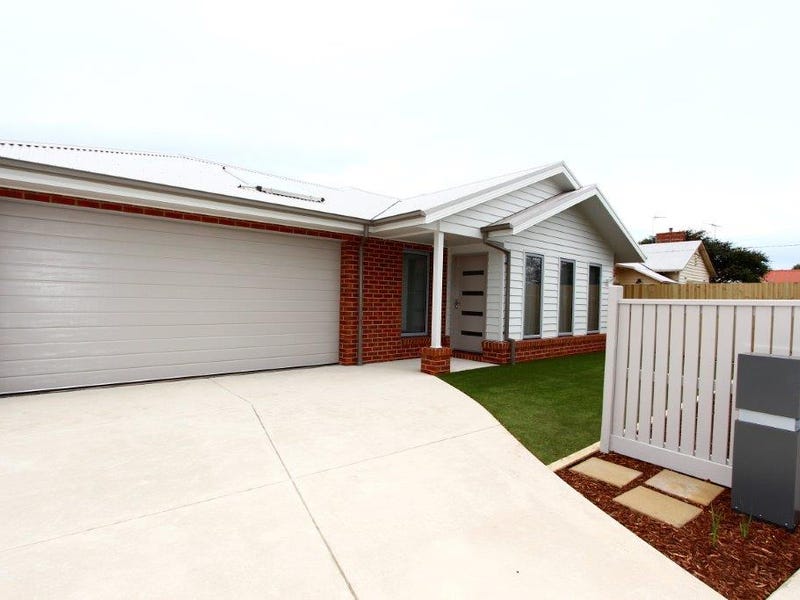 9B Lomond Terrace, East Geelong, VIC 3219