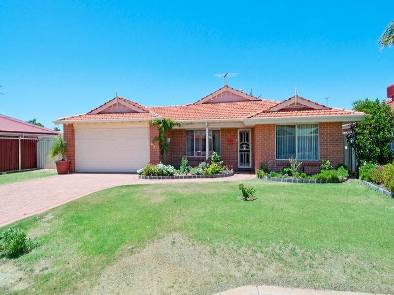 15 Pyrford Ramble, Erskine, WA 6210 Property Details